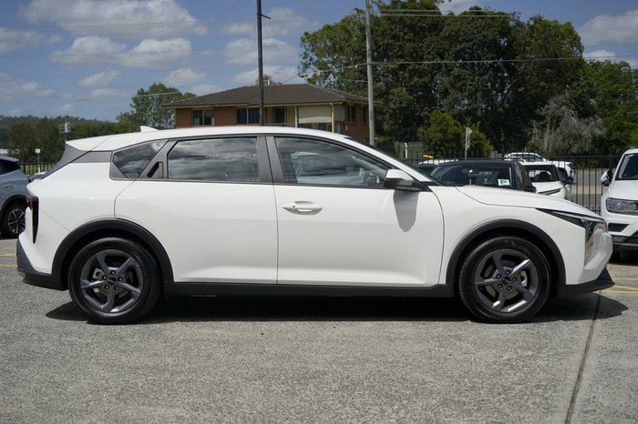 2025 Kia K4 S