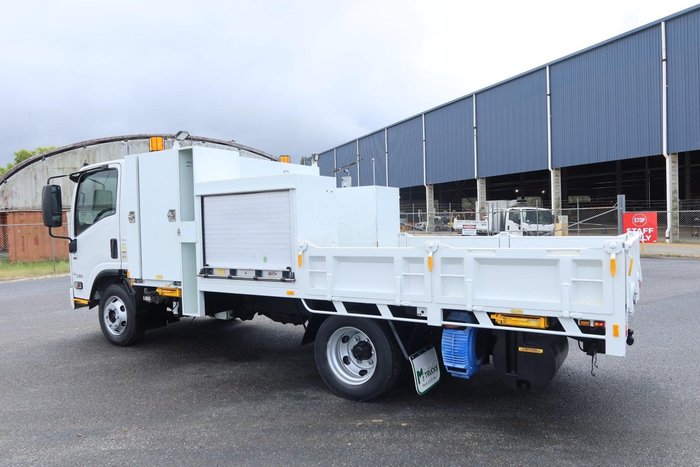 2016 Isuzu N Series
