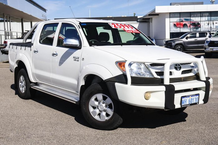 2005 Toyota Hilux