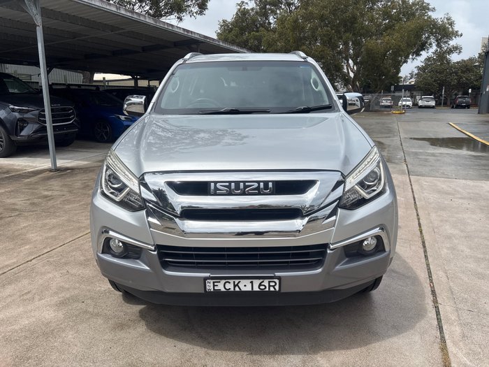 2018 Isuzu MU-X LS-T