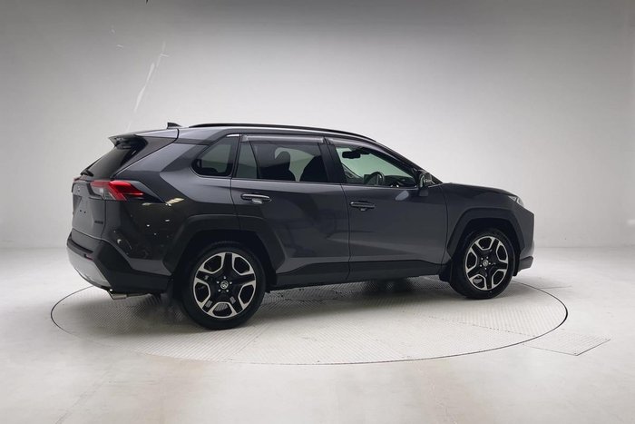 2020 Toyota RAV4 Edge