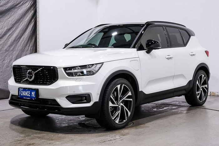 2021 Volvo XC40 Recharge Plug-In Hybrid
