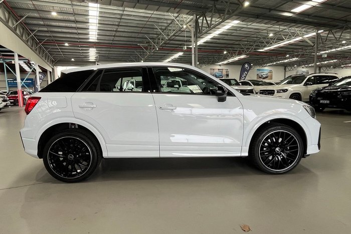 2025 Audi Q2 35 TFSI S line edition
