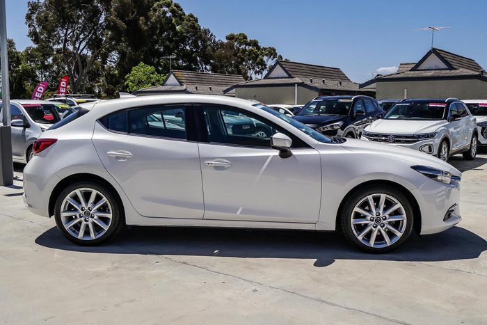 2018 Mazda 3 SP25 GT