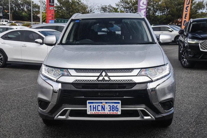 2020 Mitsubishi Outlander ES