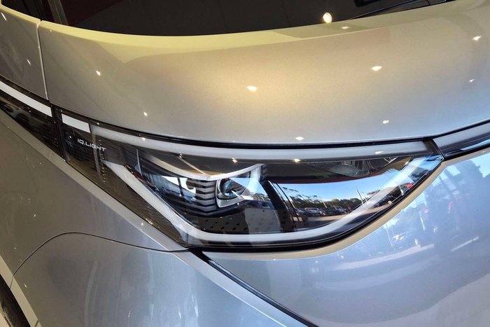 2025 Volkswagen ID. Buzz Pro BEV560