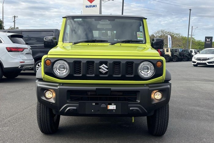 2025 Suzuki Jimny