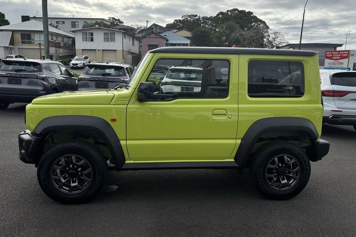 2025 Suzuki Jimny