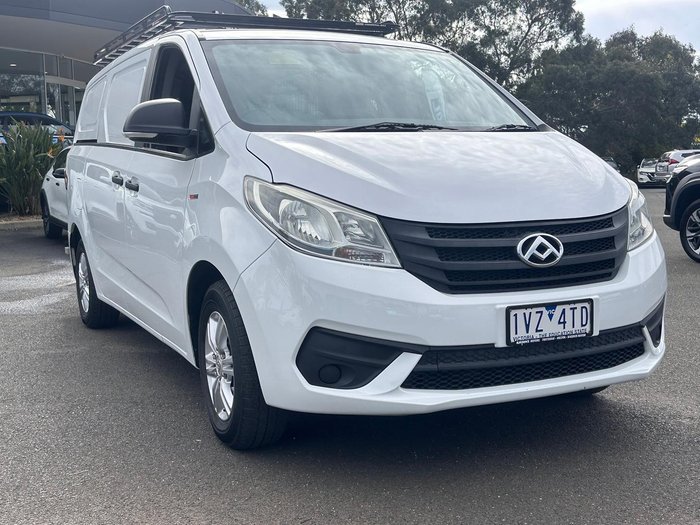 2022 LDV G10 +