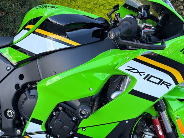 2025 Kawasaki NINJA ZX-10R