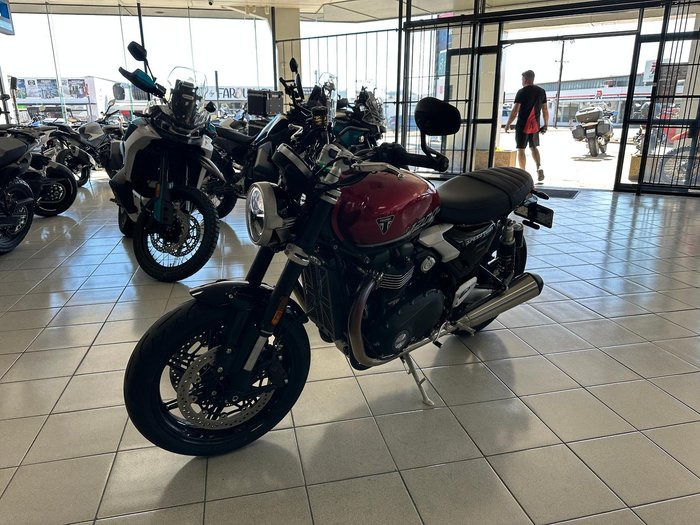 2025 Triumph Speed Twin 1200