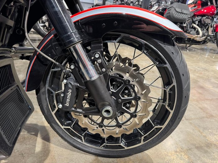 Harley-Davidson CVO Road Glide 121 (FLTRXSE) Touring