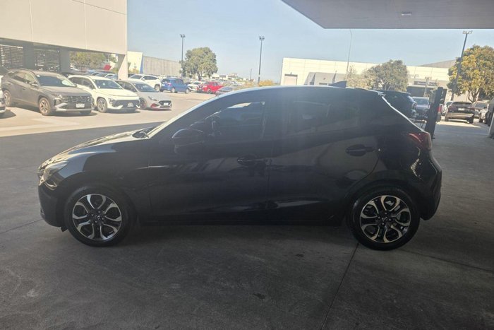 2017 Mazda 2 Genki