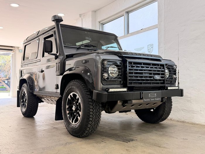 2015 Land Rover Defender