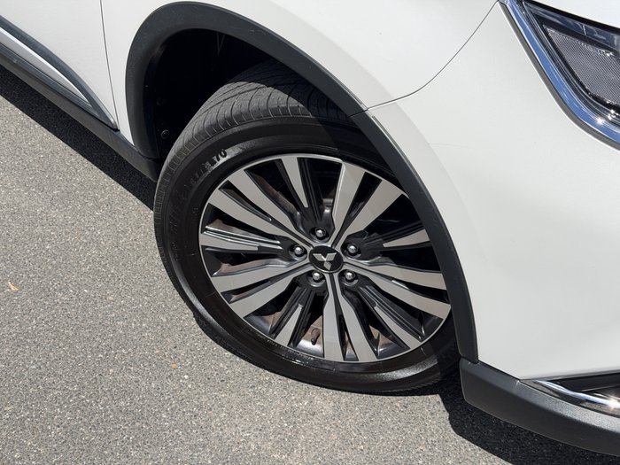2018 Mitsubishi Outlander Exceed