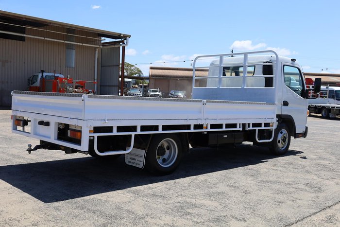 2022 Fuso Canter