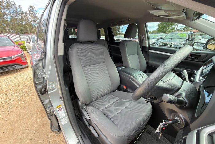2017 Toyota Kluger GX