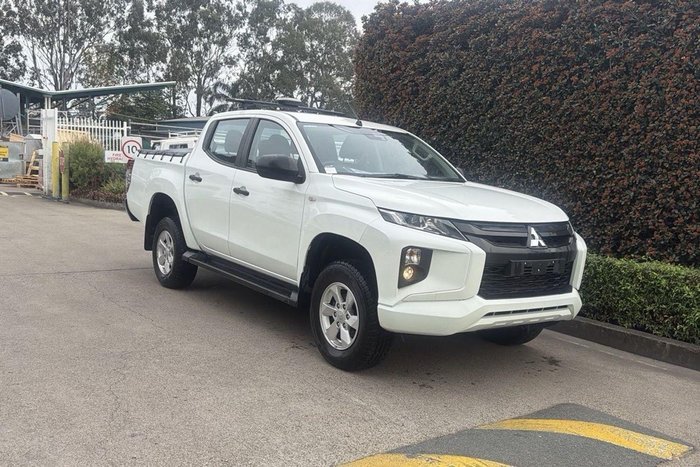 2022 Mitsubishi Triton