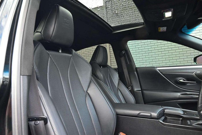 2021 Lexus ES 300h F Sport