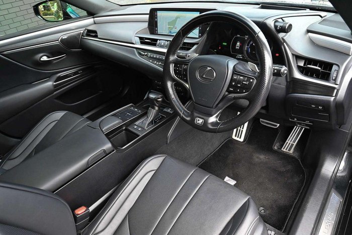2021 Lexus ES 300h F Sport
