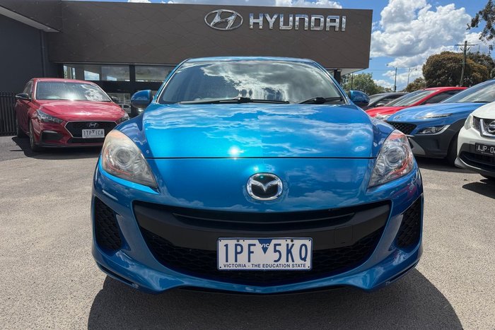 2013 Mazda 3 Neo