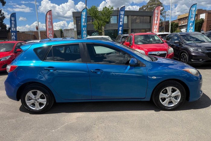 2013 Mazda 3 Neo