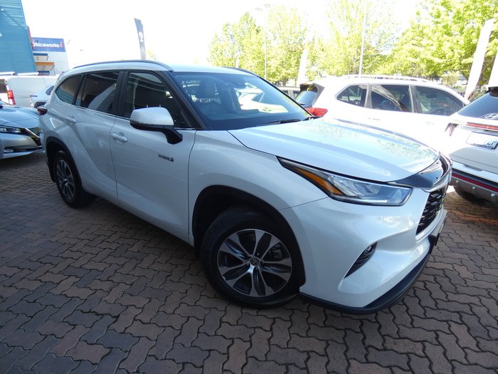 2023 Toyota Kluger