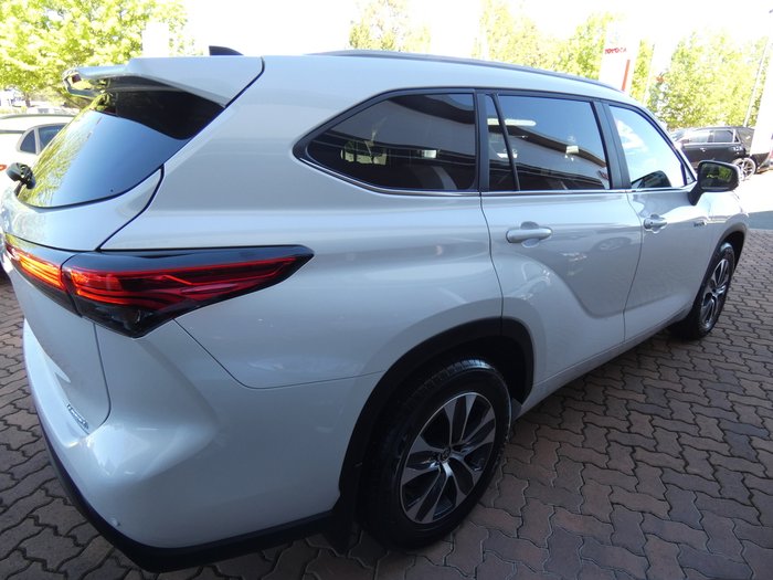 2023 Toyota Kluger