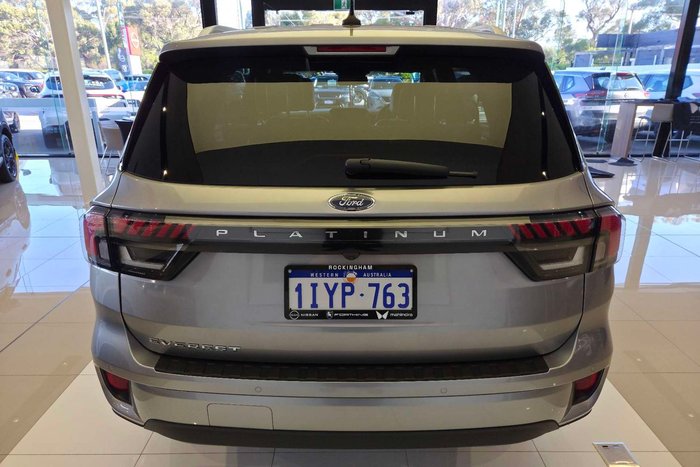 2024 Ford Everest Platinum