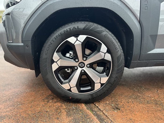 2025 Renault Duster Techno