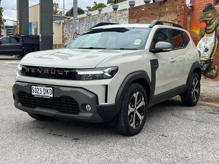 2025 Renault Duster Techno