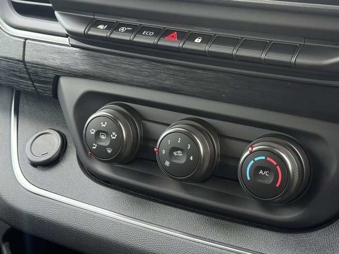2025 Renault Trafic