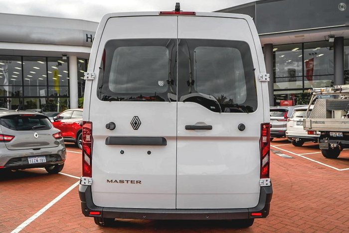 2026 Renault Master