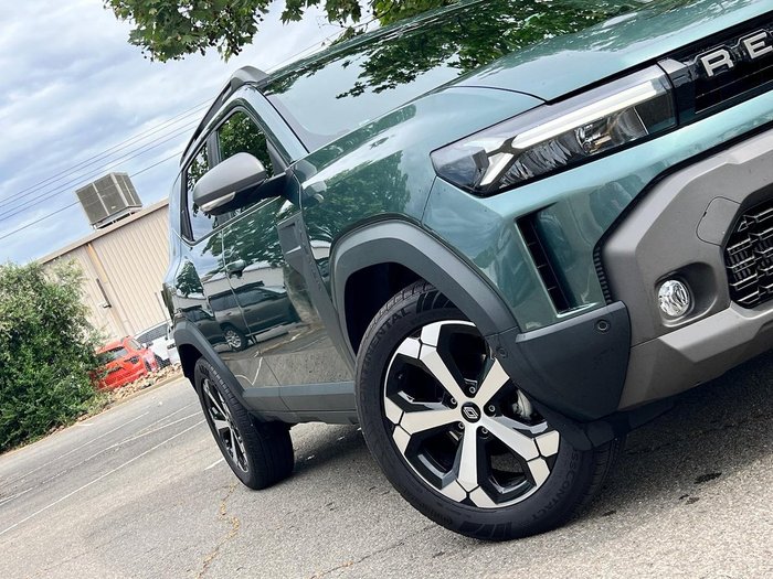 2025 Renault Duster