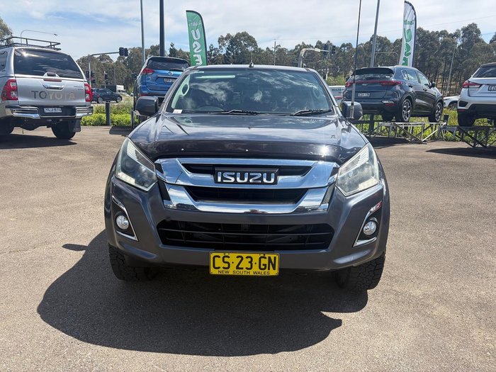 2018 Isuzu D-MAX LS-M