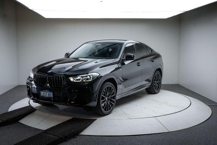 2022 BMW X6