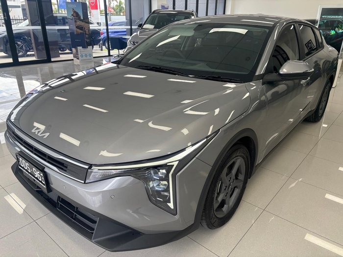 2024 Kia K4 S