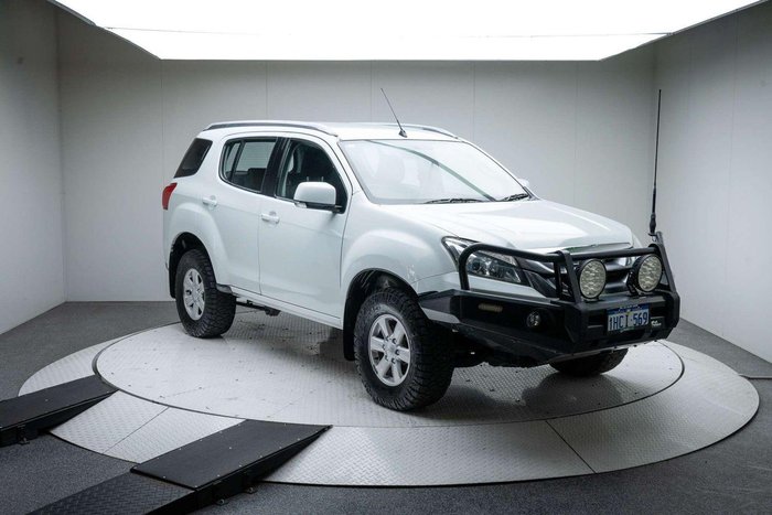 2017 Isuzu MU-X LS-M