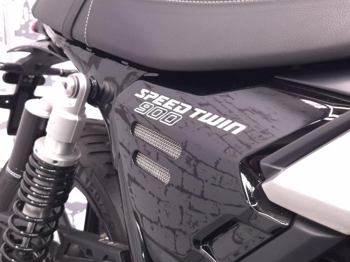2025 Triumph Speed Twin 900