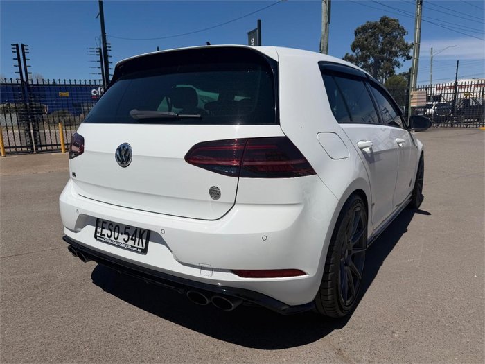 2017 Volkswagen Golf R Grid Edition