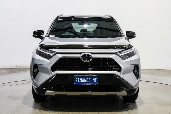 2025 Toyota RAV4 XSE