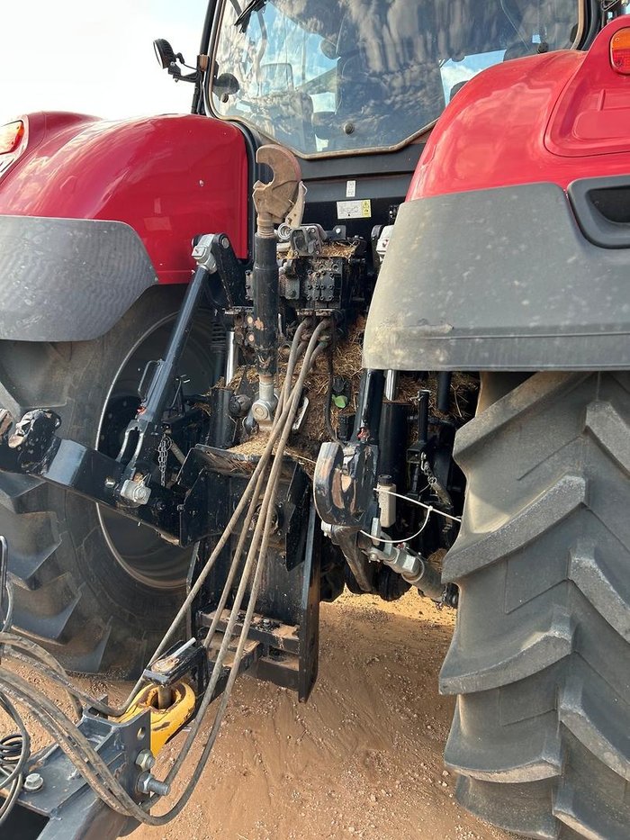 2019 CASE IH Optum 300