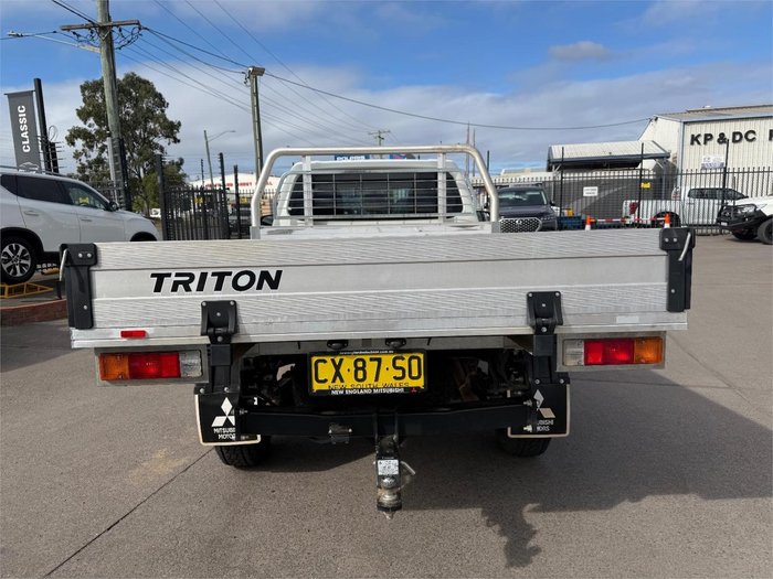 2020 Mitsubishi Triton GLX