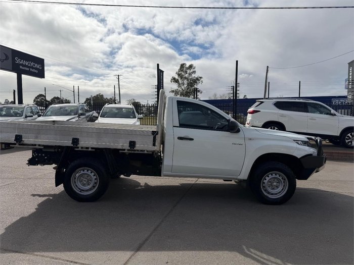 2020 Mitsubishi Triton GLX