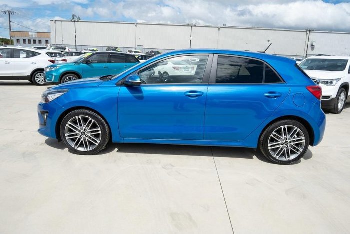 2022 Kia Rio SX