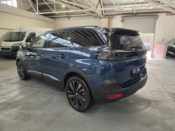 2023 Peugeot 5008