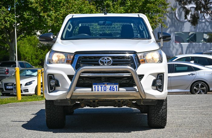 2018 Toyota Hilux SR