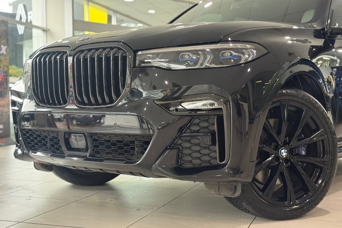 2020 BMW X7 M50i