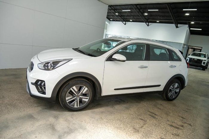 2021 Kia Niro Hybrid S