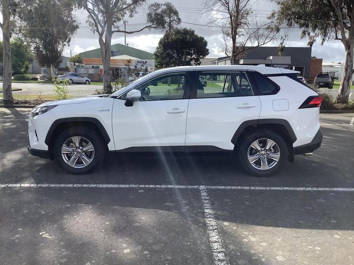 2024 Toyota RAV4 GX